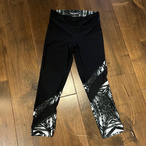 Steve Madden Cropped Leggings - Picture 1 of 5